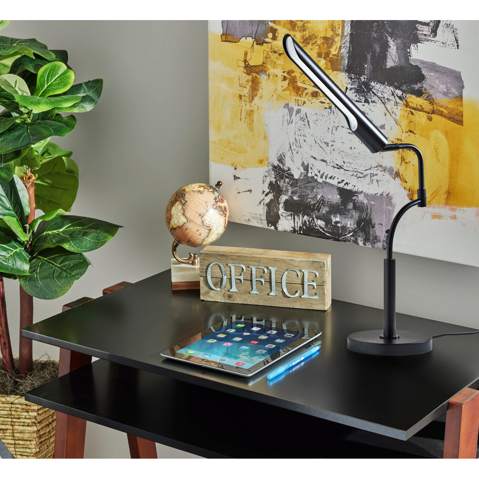 Metal Desk Lamp, Black
