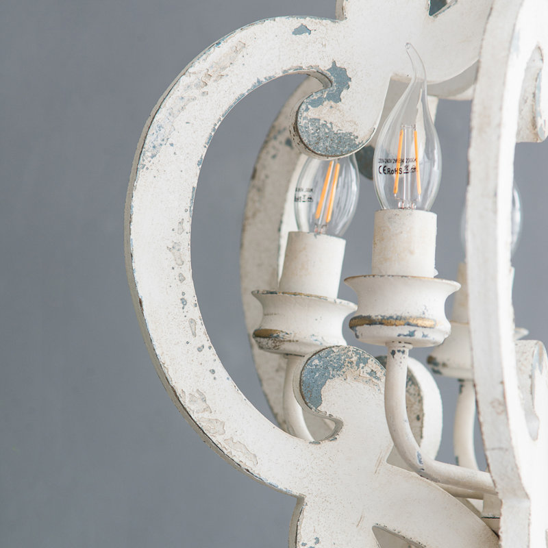 Lustre en bois French Country
