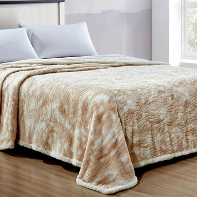 Ben & Jonah Faux Fur Blanket, Alaska Beige, King Size - Cozy & Soft Sherpa Fleece Throw For Bed & Couch