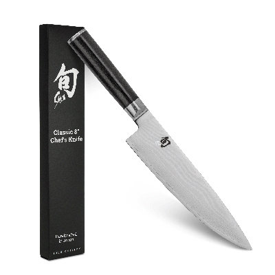 Couteau de chef Shun Classic de 8 po, couteau de cuisine japonais fabriqué à la main pour les chefs professionnels et à la maison, noyau VG-MAX avec revêtement en acier inoxydable Damas, poignée Pakkawood