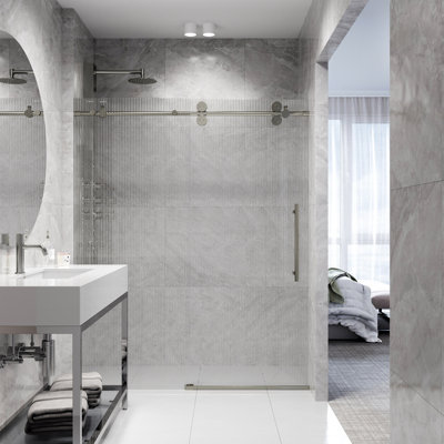 Porte de douche coulissante sans cadre avec verre cannelé 3/8 po l 68-72 po x H 74 po Elan