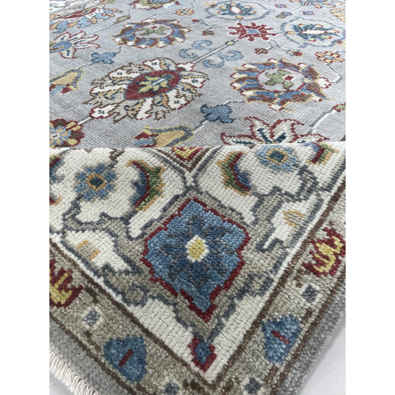 Tapis oriental gris Dreanda