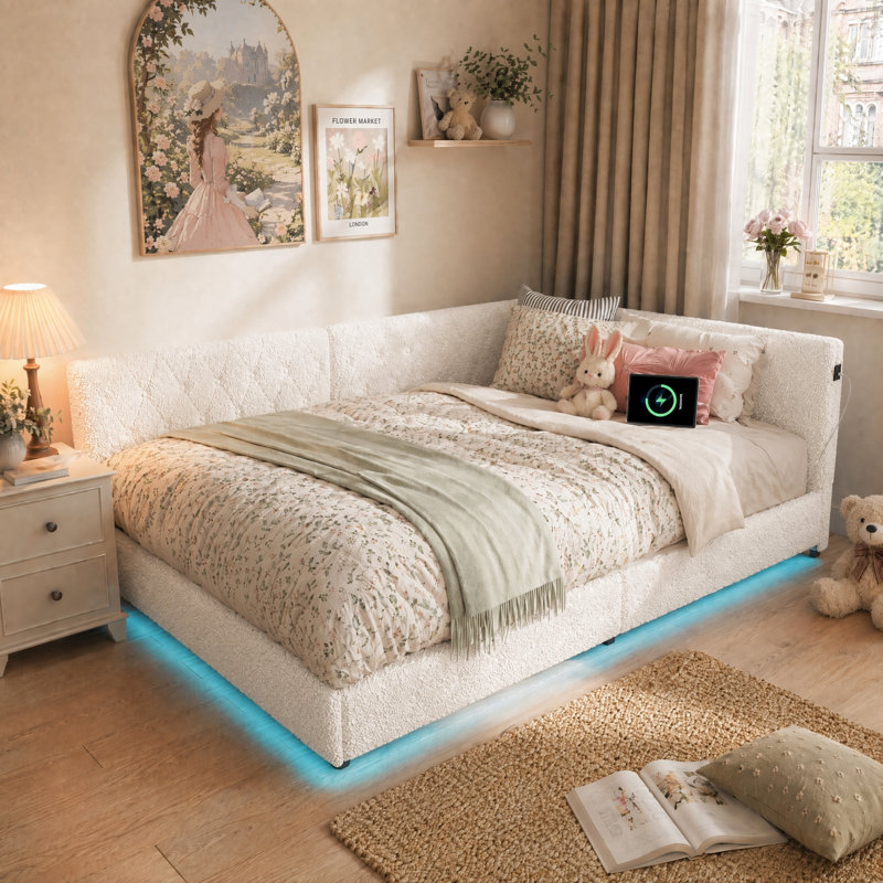 Bed, White