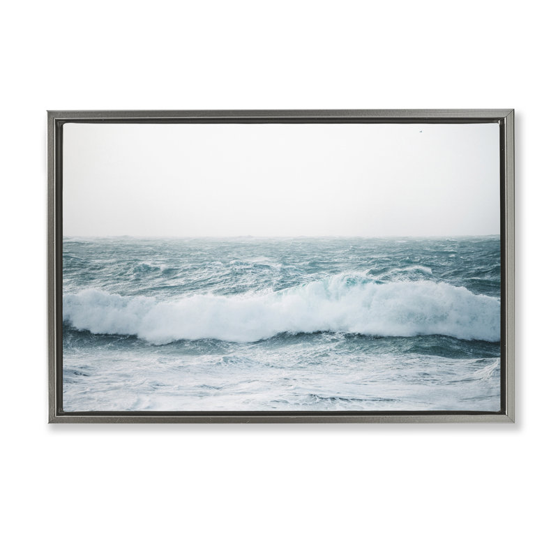 «Beach Waves Horizon», toile flottante encadrée par Nataly White, Cadre flottant gris lustré, H 21 po x l 31 po