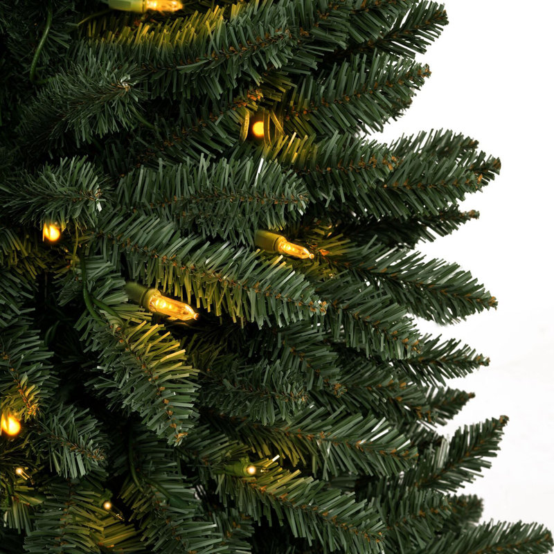 Arbre de Noël artificiel avec base en métal Prelit, H 7,5 pi