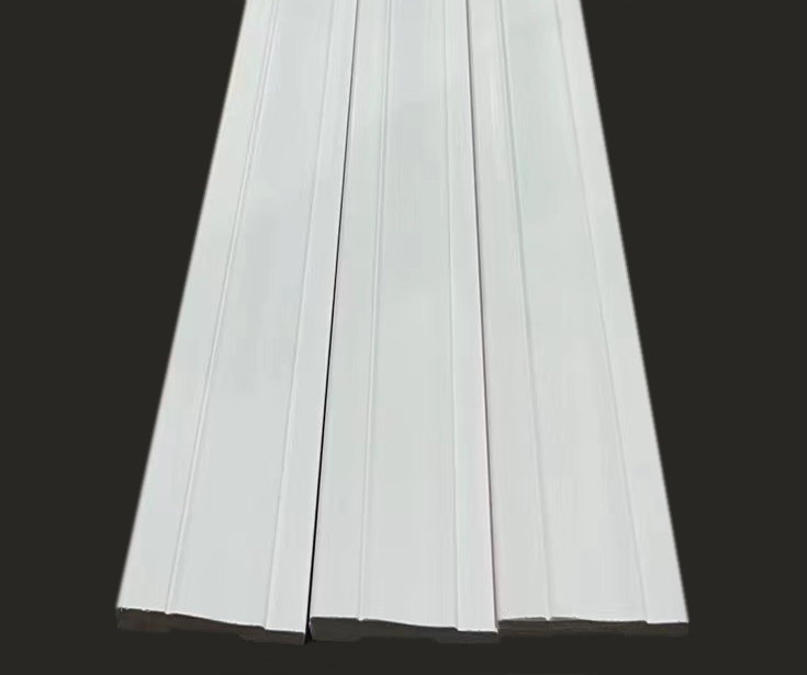 Moulure d'embarquement en PVC H 94,5 po x l 2,25 po x P 0,64 po