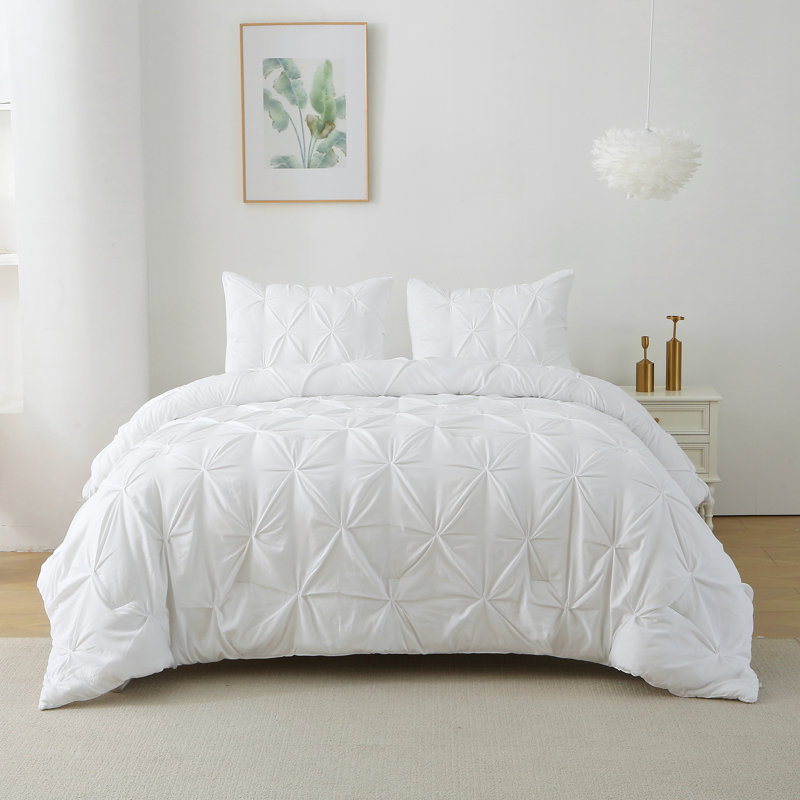 Pleat Polyester 3-Piece Comforter Set, Queen Comforter + 2 Pillowcases, White
