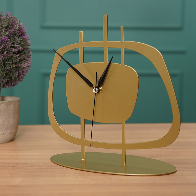 Horloge décorative, Doré
