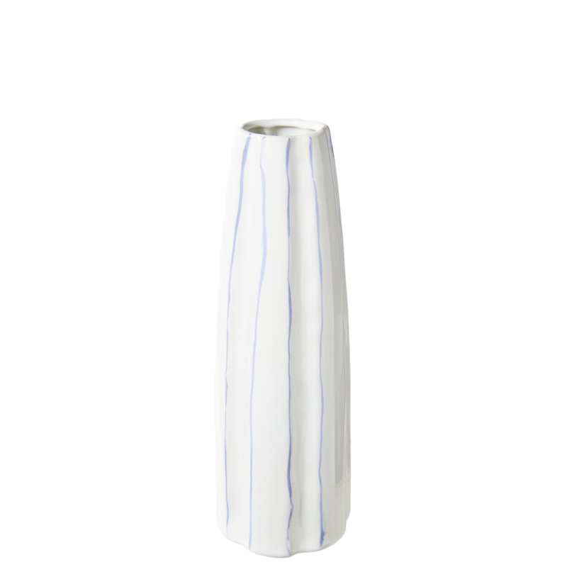 Vase en porcelaine, H 10,25 po x l 3,75 po x P 3,75 po