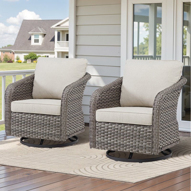 Ensemble de 2 chaises berçantes pivotantes d'extérieur en osier de patio en PE avec coussins beiges