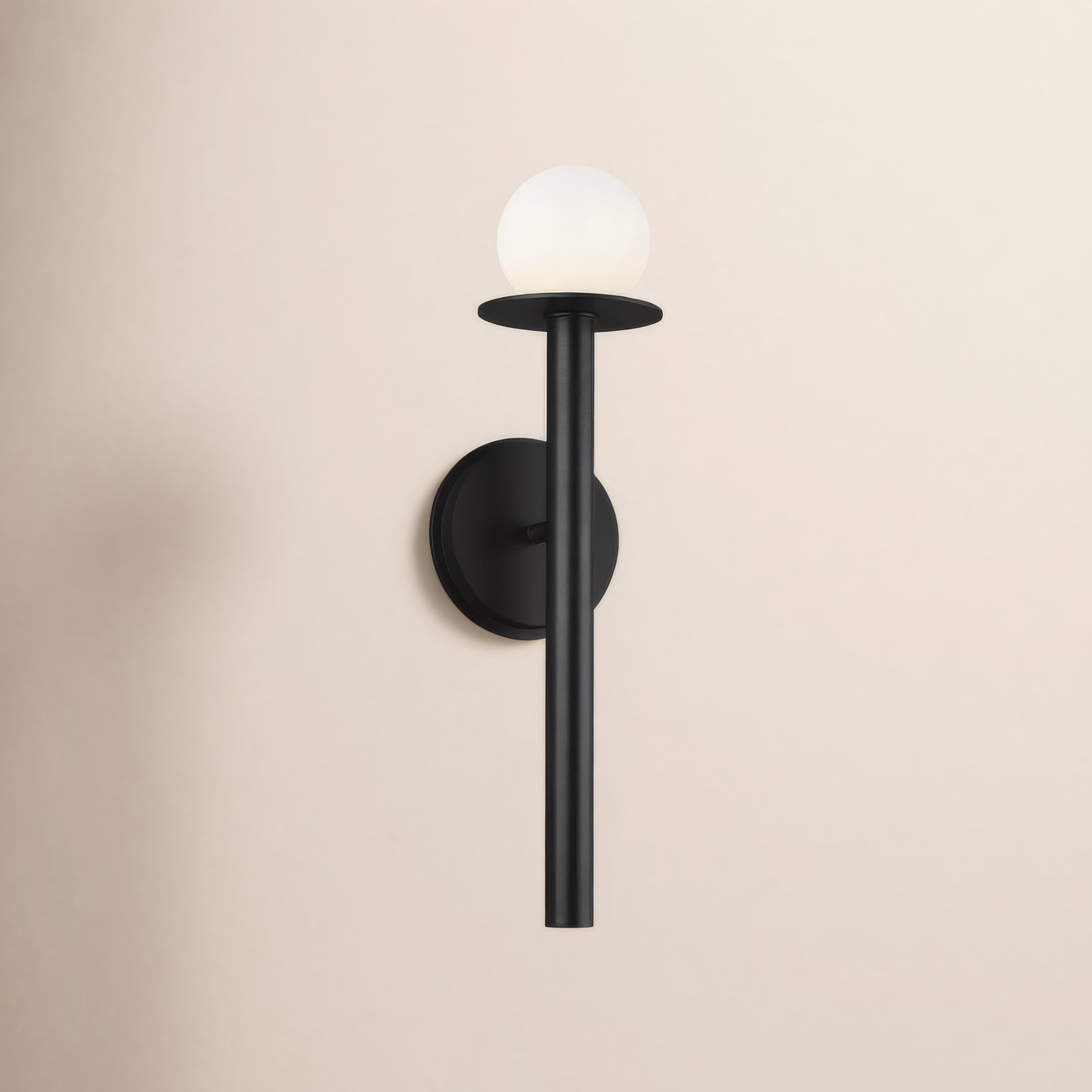 Single Light Dimmable Wallchiere, Midnight Black