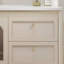 Armoire de salle de bain simple et moderne du sol au plafond-111633045