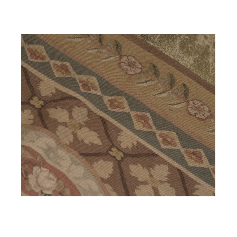 Aubusson Renaissance Wool Oriental Area Rug