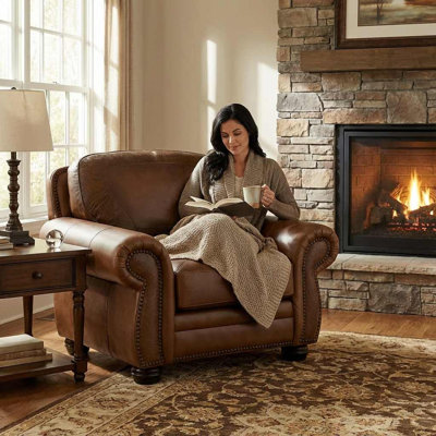 Fauteuil Weston de couleur brun foncé 100% cuir de couleur selle Weston de 49 po x 40 po x 39 po Weston