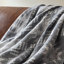 Couverture en mélange de coton-122781338-122781340