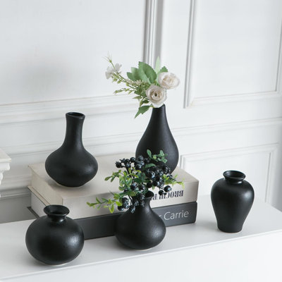 Mohnton Ceramic / Porcelain Table Vase