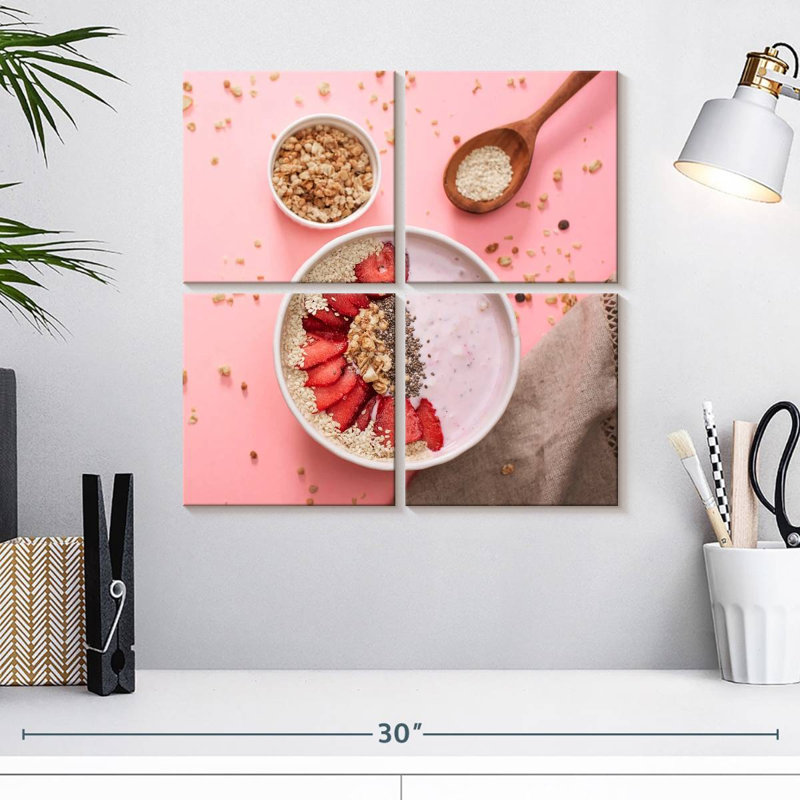 Petit déjeuner Yarlin à la fraise et à l'avoine, H 18 po x l 18 po