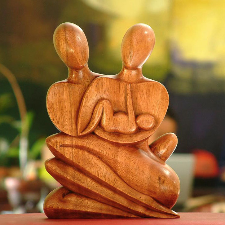 Ehan Figurines & Sculptures