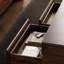 Table basse simple et luxueuse-110329297