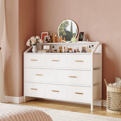 Commode 8 tiroirs en tissu avec lumières DEL, station de charge USB et organisateur de rangement de salon, console de meuble-lavabo de couloir