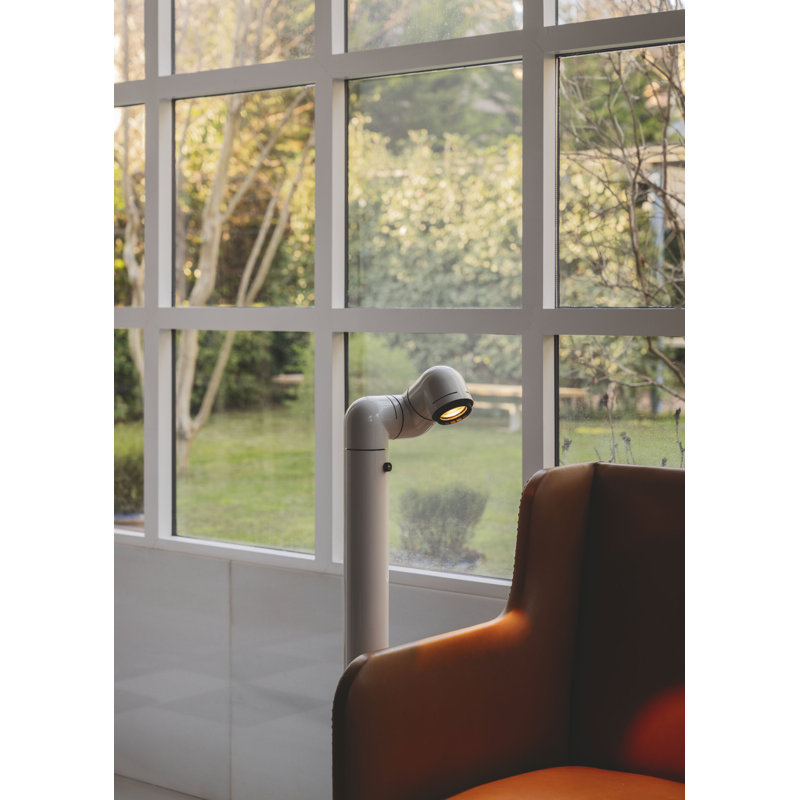 45.7" LED Novelty Floor Lamp, White/Black, White