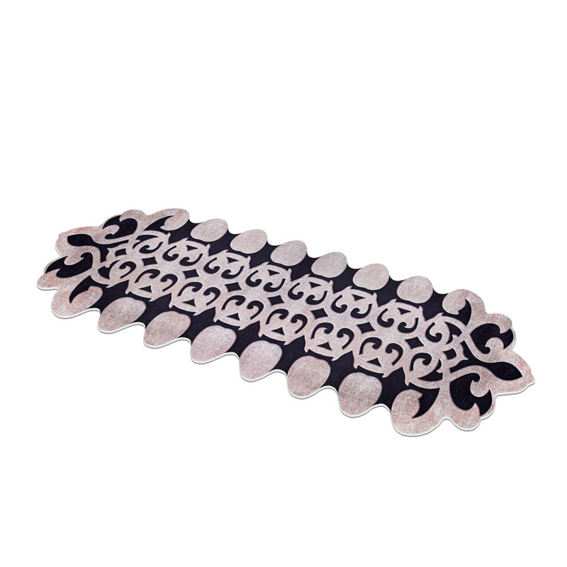 Tapis en polyester tissé à la machine Novelty, Nouveauté 2 pi 7 po x 9 pi 10 po