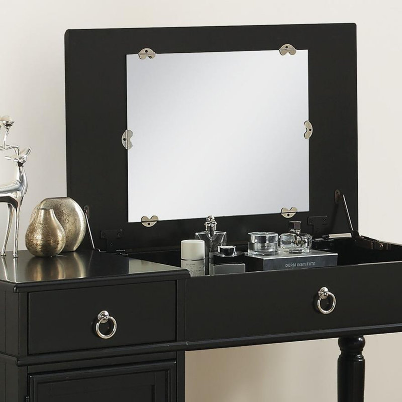 Bedroom Vanity Set w Stool