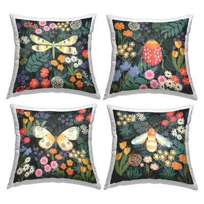 Coussin décoratif imprimé divers insectes avec fleurs par Jennifer Brinley rep. Levison Designs