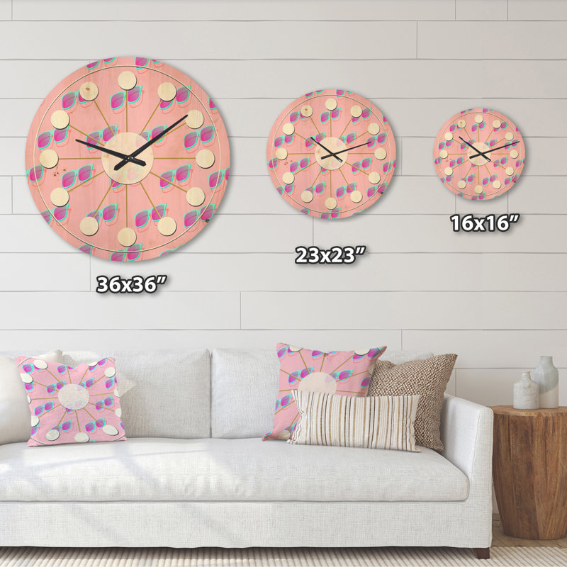 Horloge murale, Grand