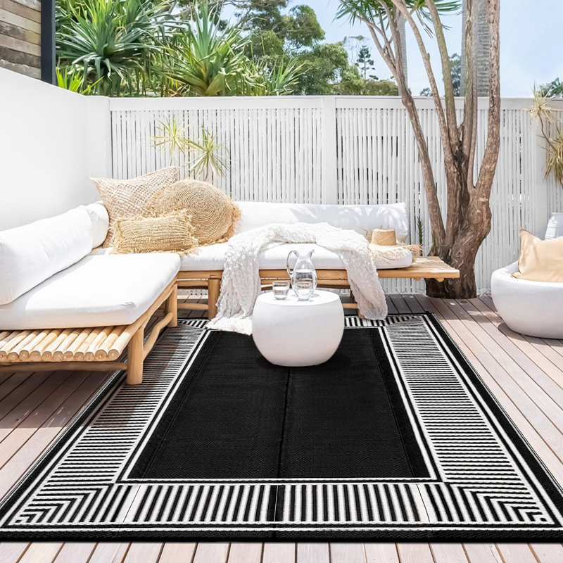 Waterproof Outdoor Area Rug Reversible Plastic Carpet Simple Geometric Design UV & Mark Mark Resistant Easy Clean Ideal for Patio Garden Picnic Deck Balcony