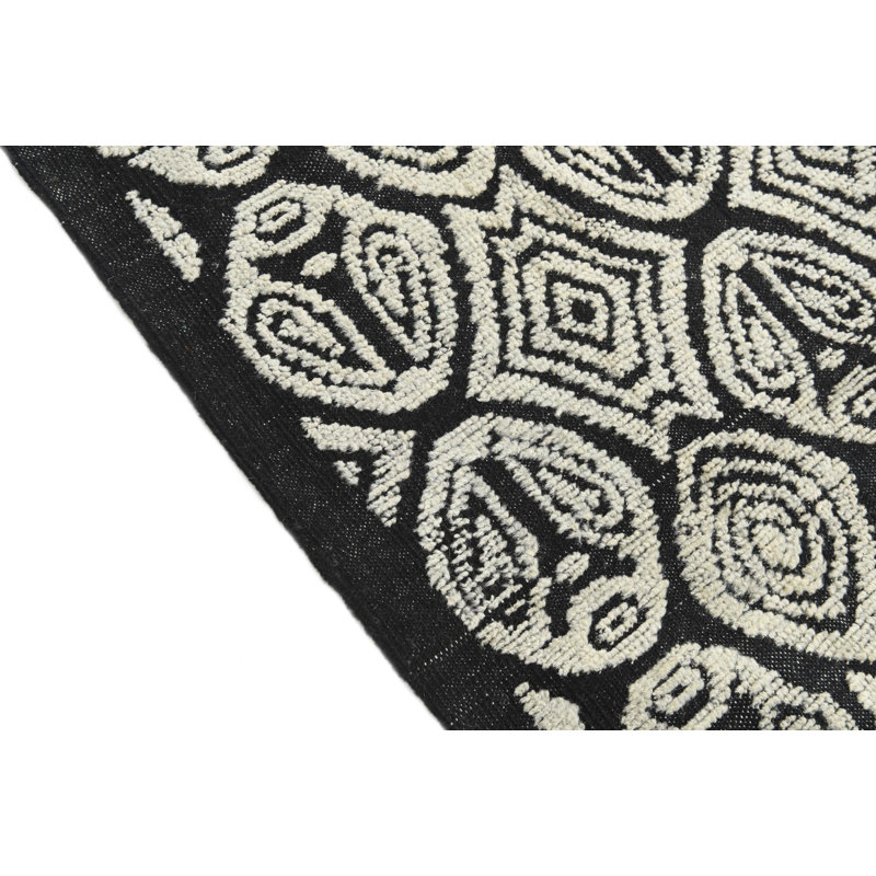 Odea Black Rug