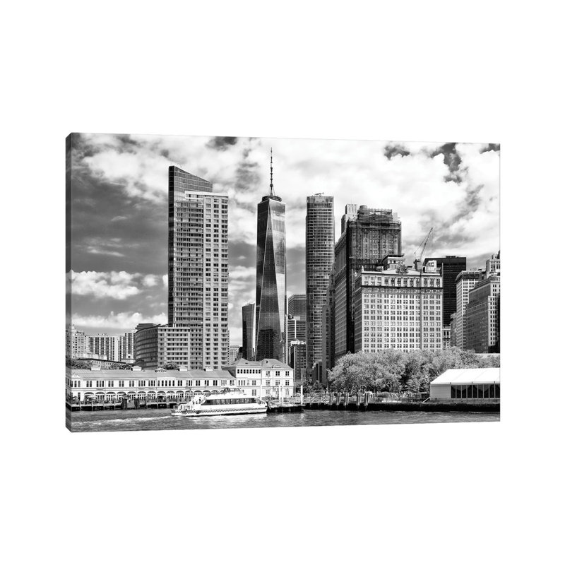 The One World Trade Center by Philippe Hugonnard - Wrapped Canvas Print, 66.04 cm H x 45.72 cm W x 3.175 cm D