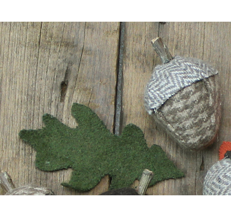 Desir Plants & Flowers Home Accents