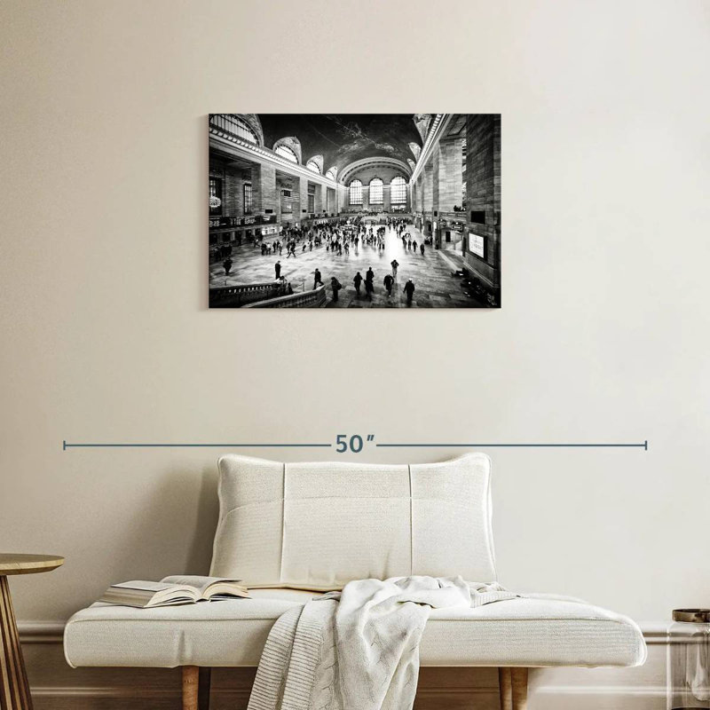 Grand Central Station, New York I, H 20 po x l 30 po