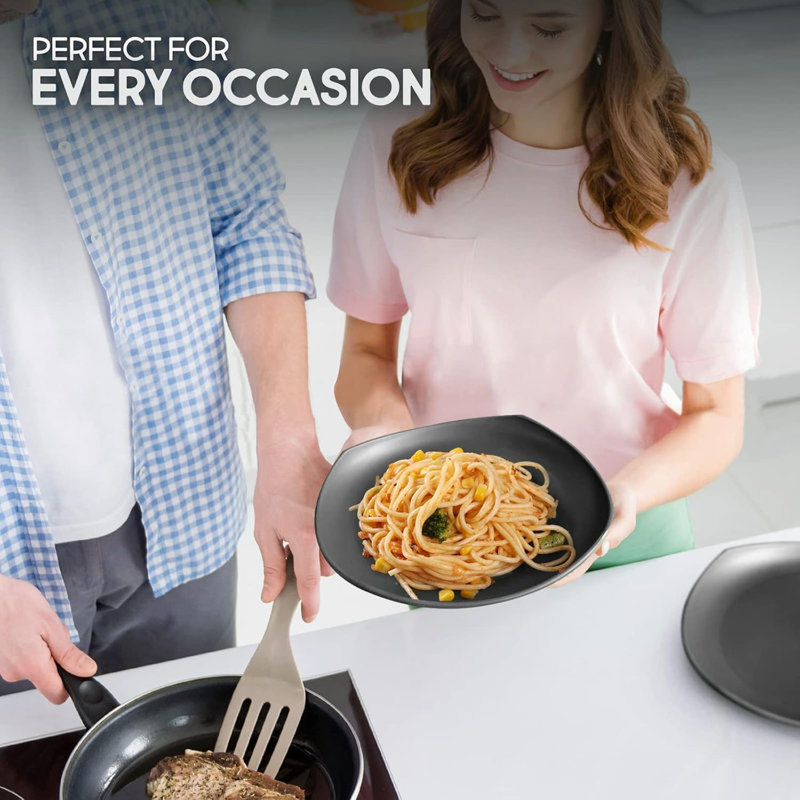 Dinnerware - Service for 6