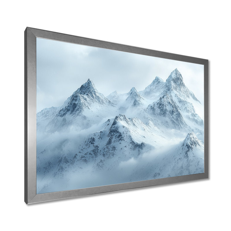 Winter Mountainscape I - montagnes, art mural, H 24 po x l 32 po, Reproduction encadrée d'une seule photo, Argent argent