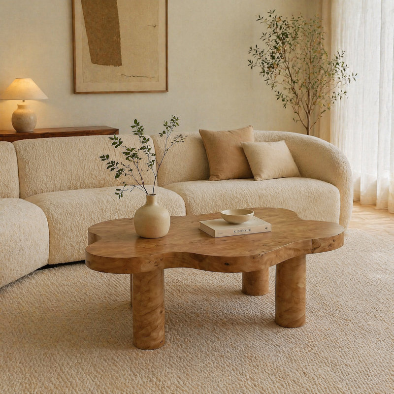 Table basse en bois naturel