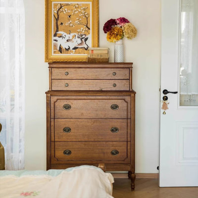 Armoire d'appoint en noyer massif
