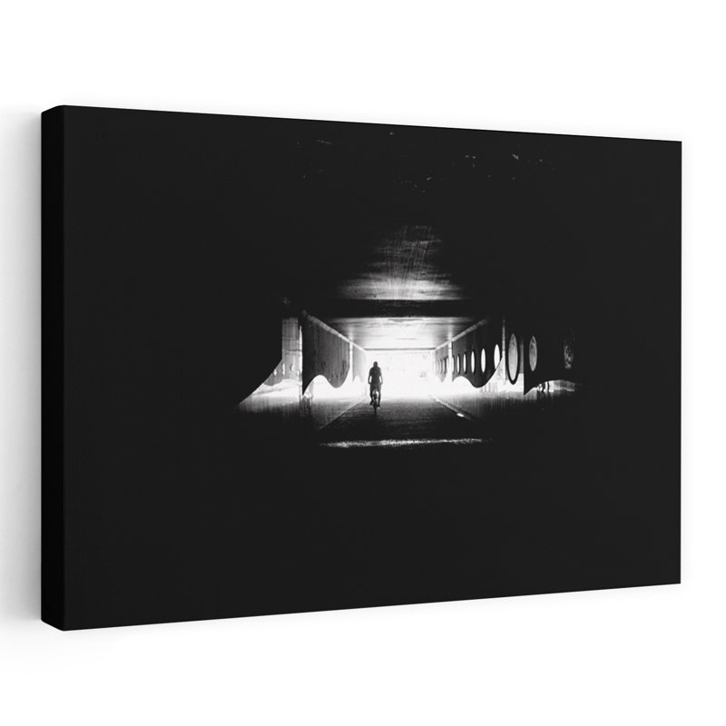 «Lone Cyclist Tunnel», art urbain contemporain, H 24 po x l 36 po