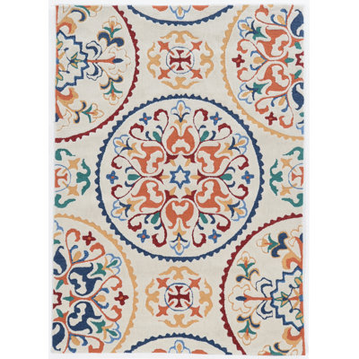 Equelle Hand Tufted Floral Indoor Rug