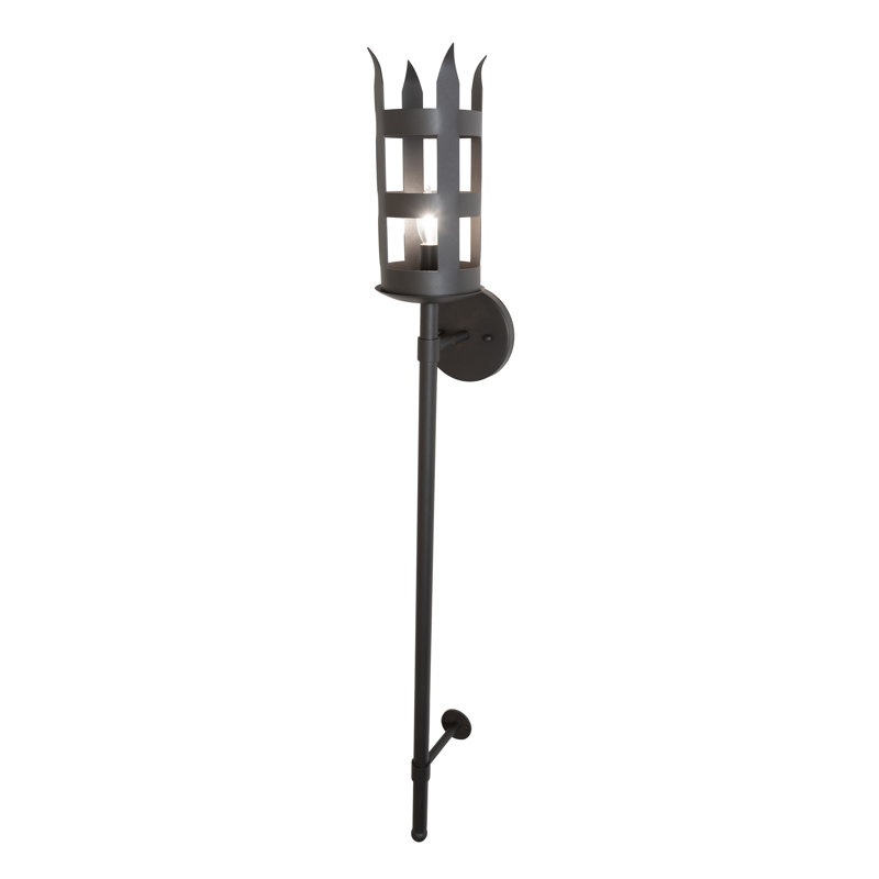 Middleburry 1 - Light Wallchiere