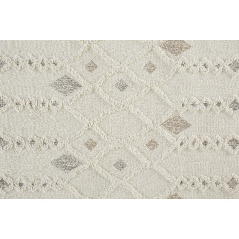 Saint Lucia Wool Trellis Area Rug in Ivory, Rectangle 5' x 8'