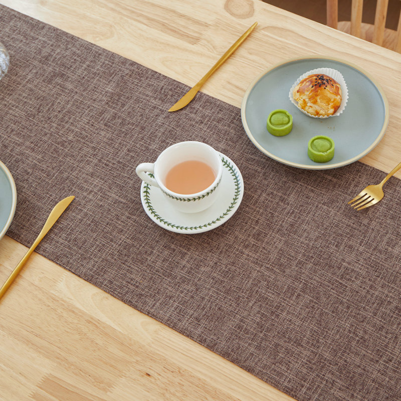 Table Runner 12" X 71" Triangle Ending