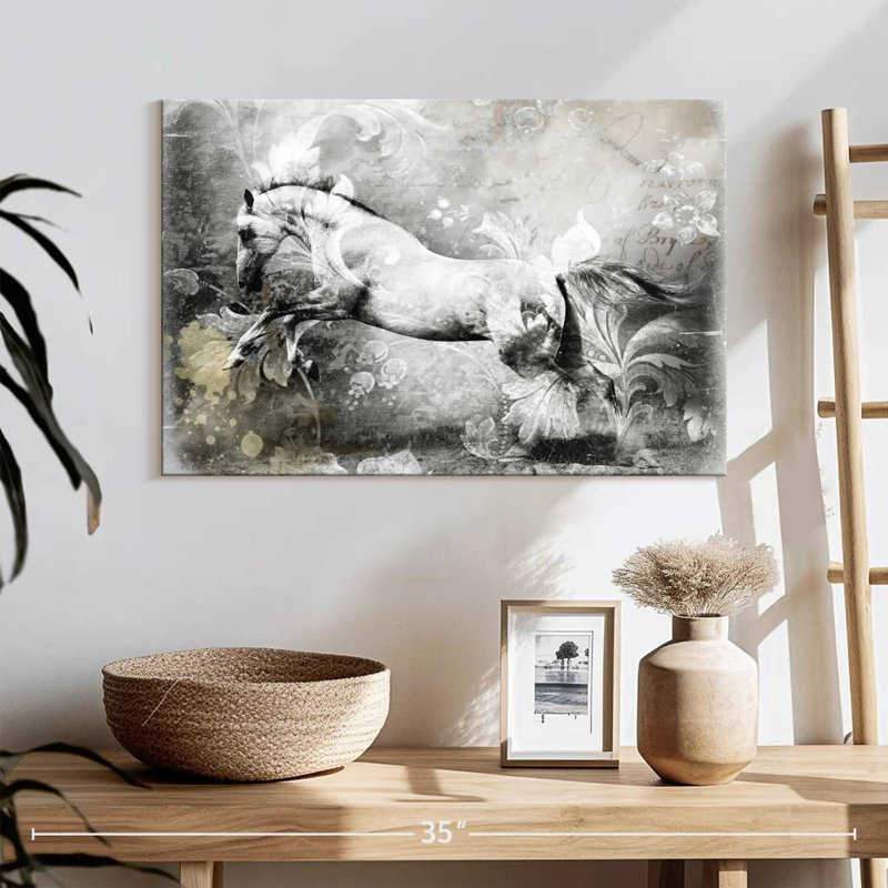 Cheval blanc Brampt, H 16 po x l 24 po