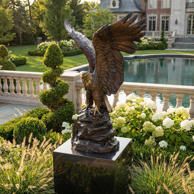 Benney Animals Statue