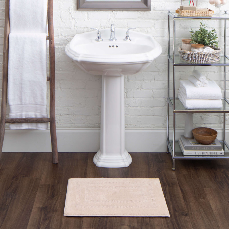 Tapis de bain lavable à la machine Kail, L 17 po x L 24 po, Rosé