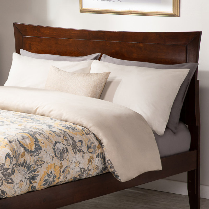  Flagg Solid Wood Platform Bed, Full, Walnut