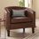 Fauteuil demi-tonneau Cohmer de 28,74 po de large, fauteuil club en similicuir rembourré avec garniture cloutée dorée Cohmer