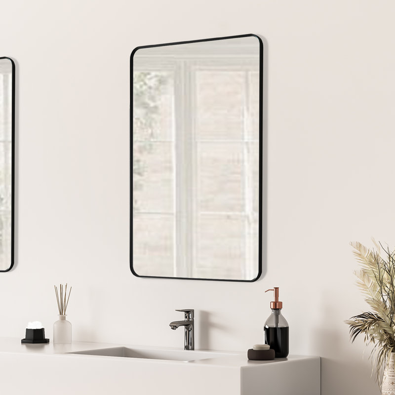 Miroir mural avec cadre en aluminium noir mat 24 po Nettuno, H 36 po x l 24 po, Noir