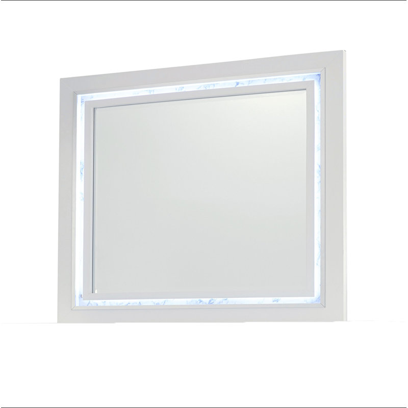 SKYE MIRROR